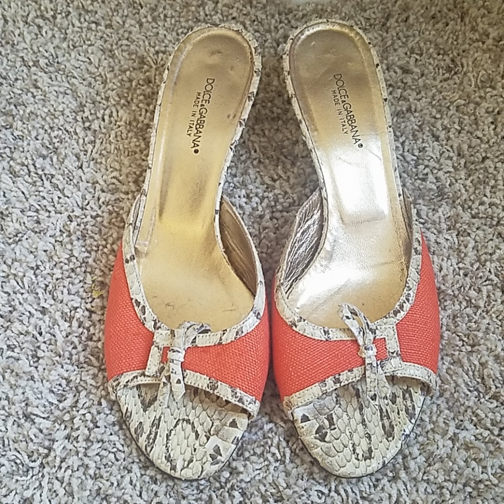 Dolce & Gabbana Vero cuoio kitty heels shoes